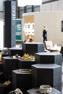 Display of work by HEAD students at GemGeneve 8 © Andras Barta