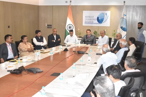 Bharat Diamond Bourse and Department of Posts Sign MOU 