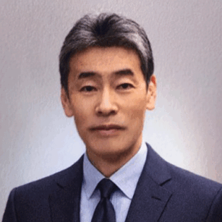 7 irresistible reasons to visit Jewellery & Gem ASIA next month! 24 Ryuichiro Machizawa Deputy General Manager Japan Pearl Promotion Society