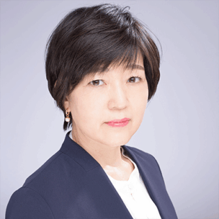7 irresistible reasons to visit Jewellery & Gem ASIA next month! 25 Yumiko Ijichi Executive Director Japan Pearl Exporters’ Association