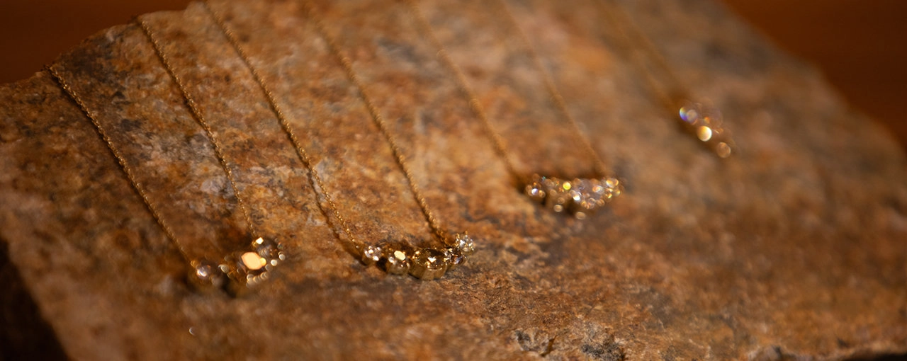 desert-diamonds-necklaces-img